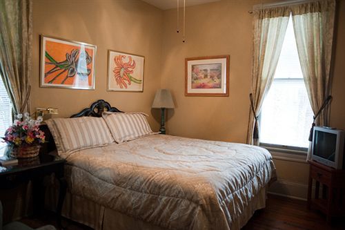 Arbor House Suites Bed And Breakfast San Antonio Eksteriør bilde